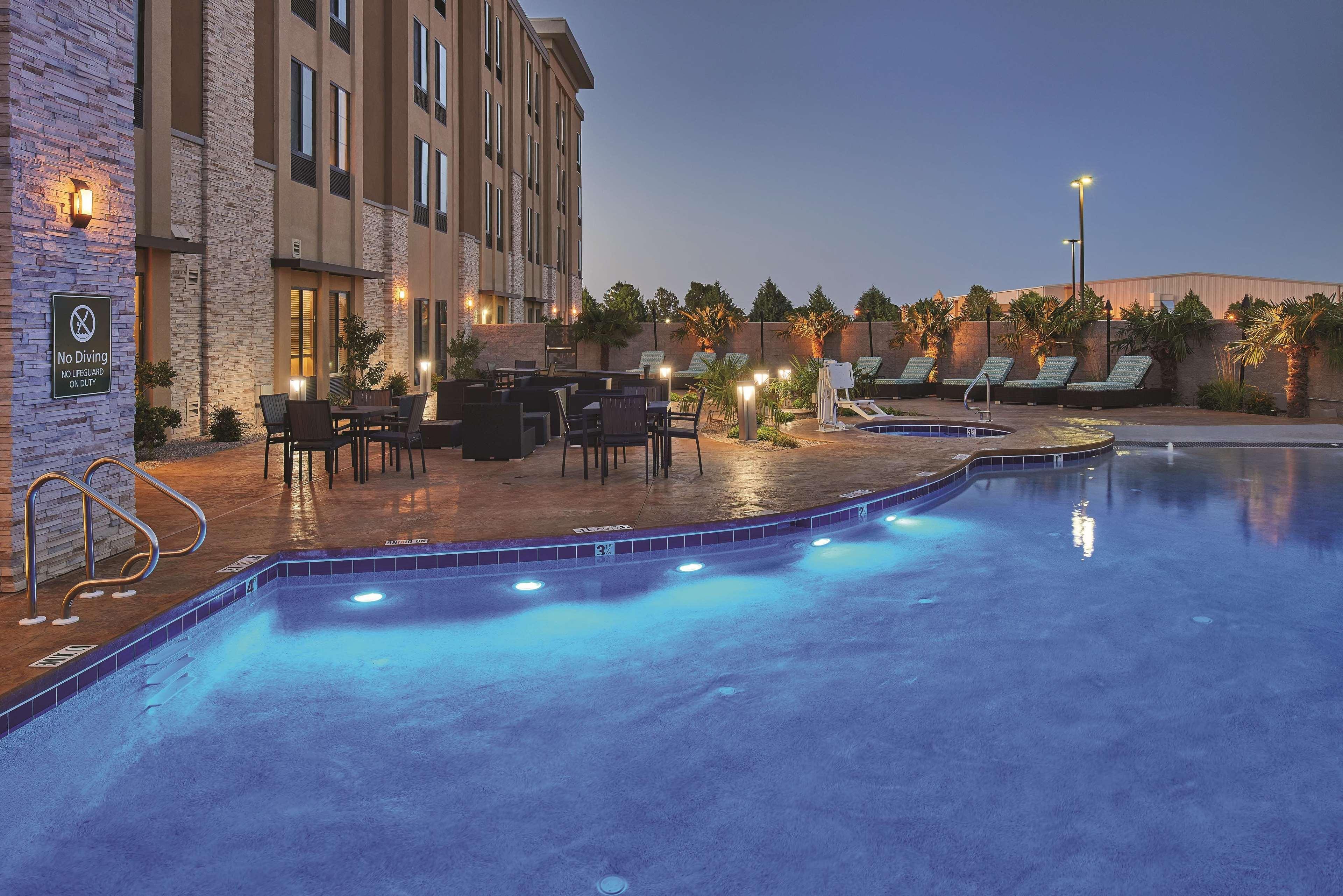 Hotel La Quinta By Wyndham Carlsbad Exterior foto